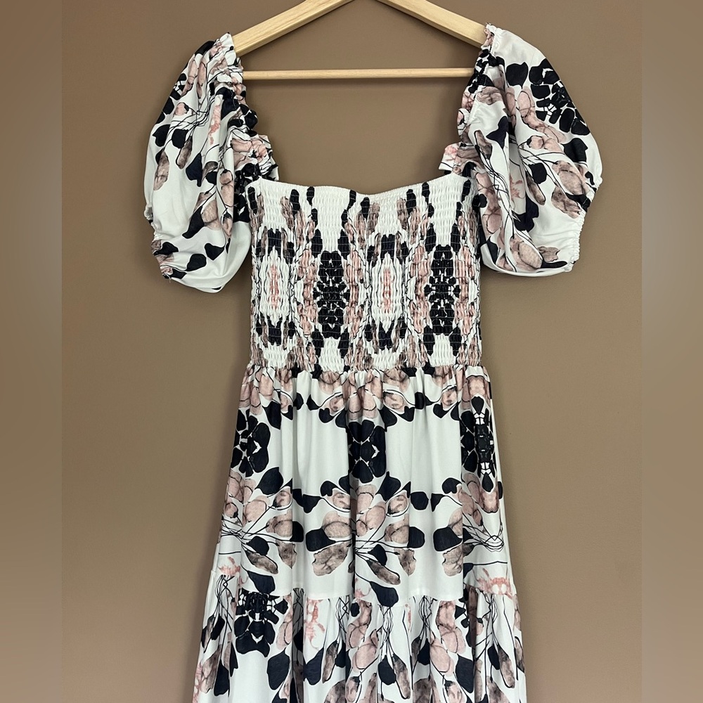 {Sunday Up} Smocked Off The Shoulder Puff Sleeve Floral Midi Dress - Size Small - Picture 3 of 9
